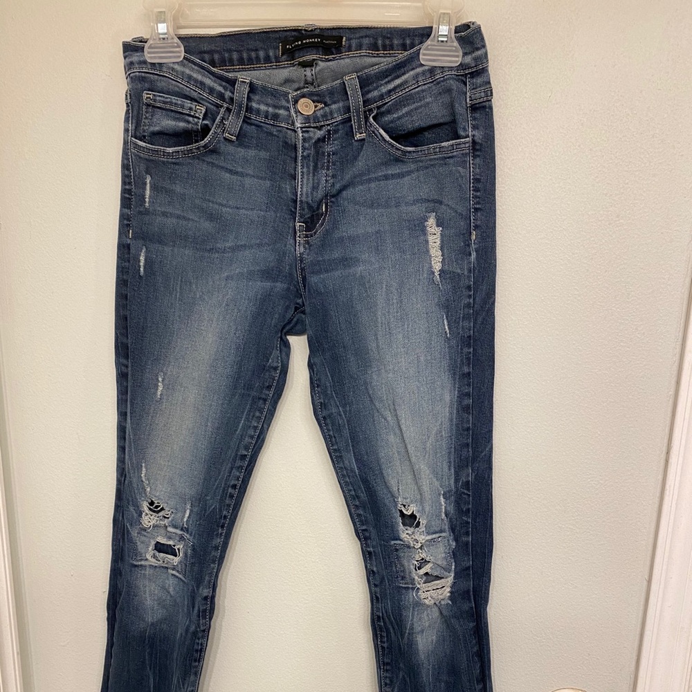 Skinny blue jeans